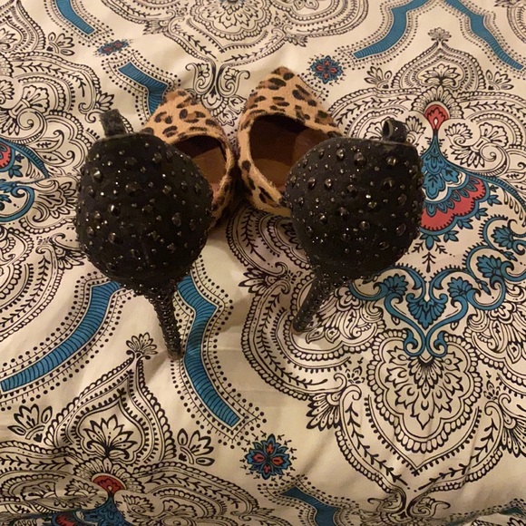 Steve Madden heels sales are final no refund - Picture 3 of 3